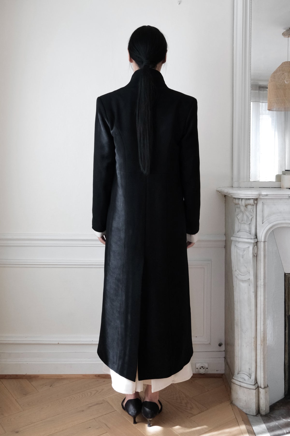 AURORA DÙ LENS wool coat in black