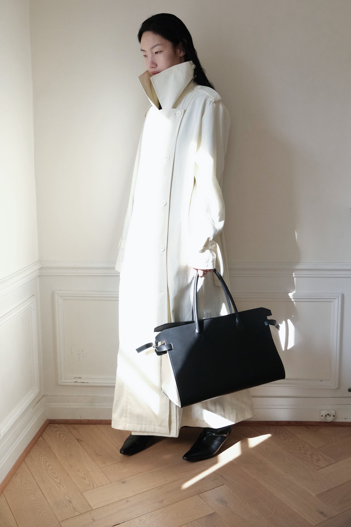 Jaja Leather Travel Bag